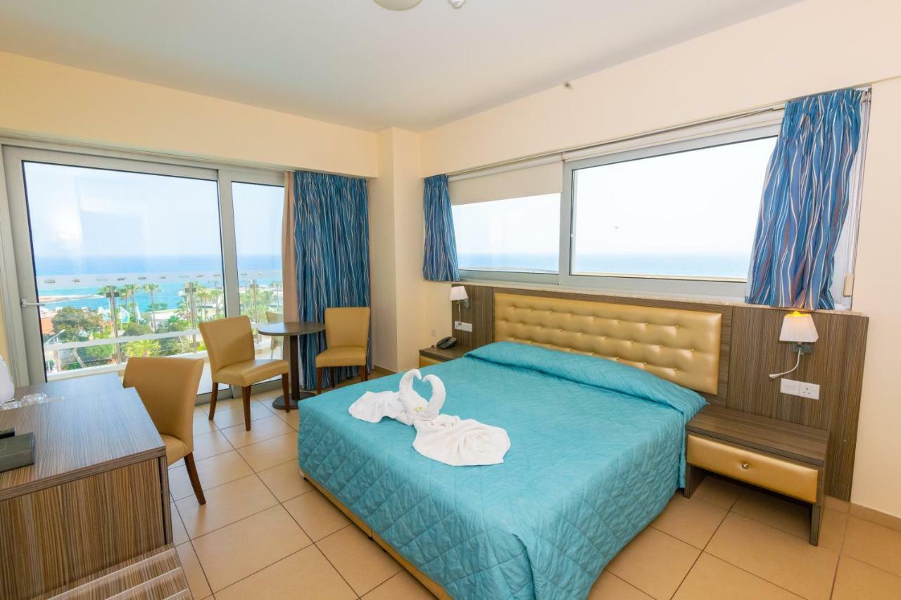 Hotel Tofinis Ayia Napa