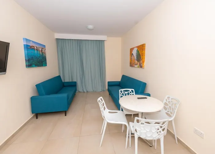 Tofinis Hotel