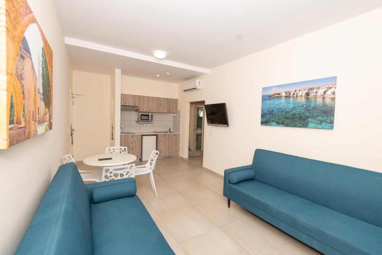 Tofinis Hotel Ayia Napa